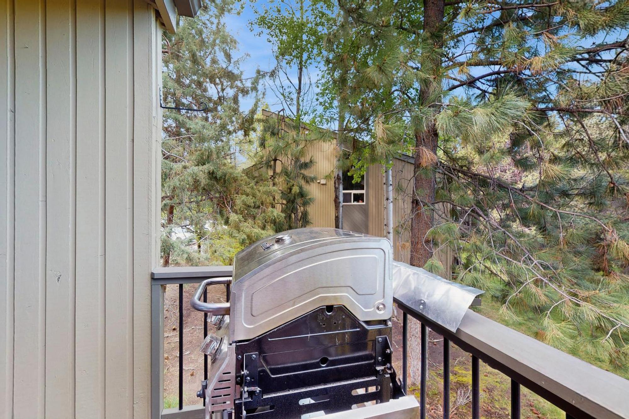 Adventures In Mount Bachelor #241 Apartment Bend Bagian luar foto